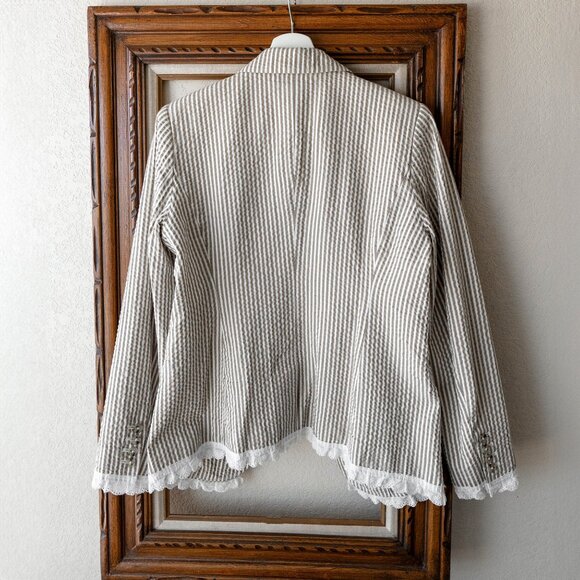 A New Day Women’s Size 10 Seersucker Blazer 100% Cotton Striped Jacket Lace Trim - Picture 8 of 9